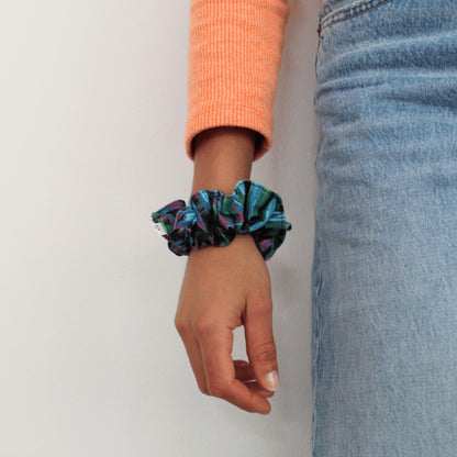 Great Herr Palm Print Sports Scrunchie